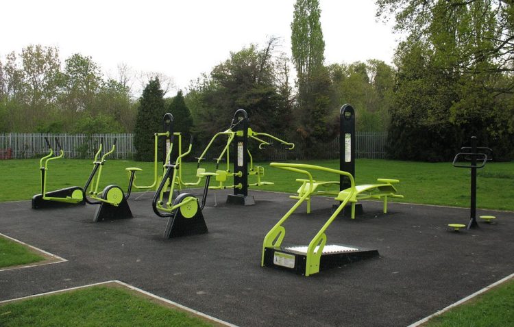 New Free Outdoor Gym in Horsham Park